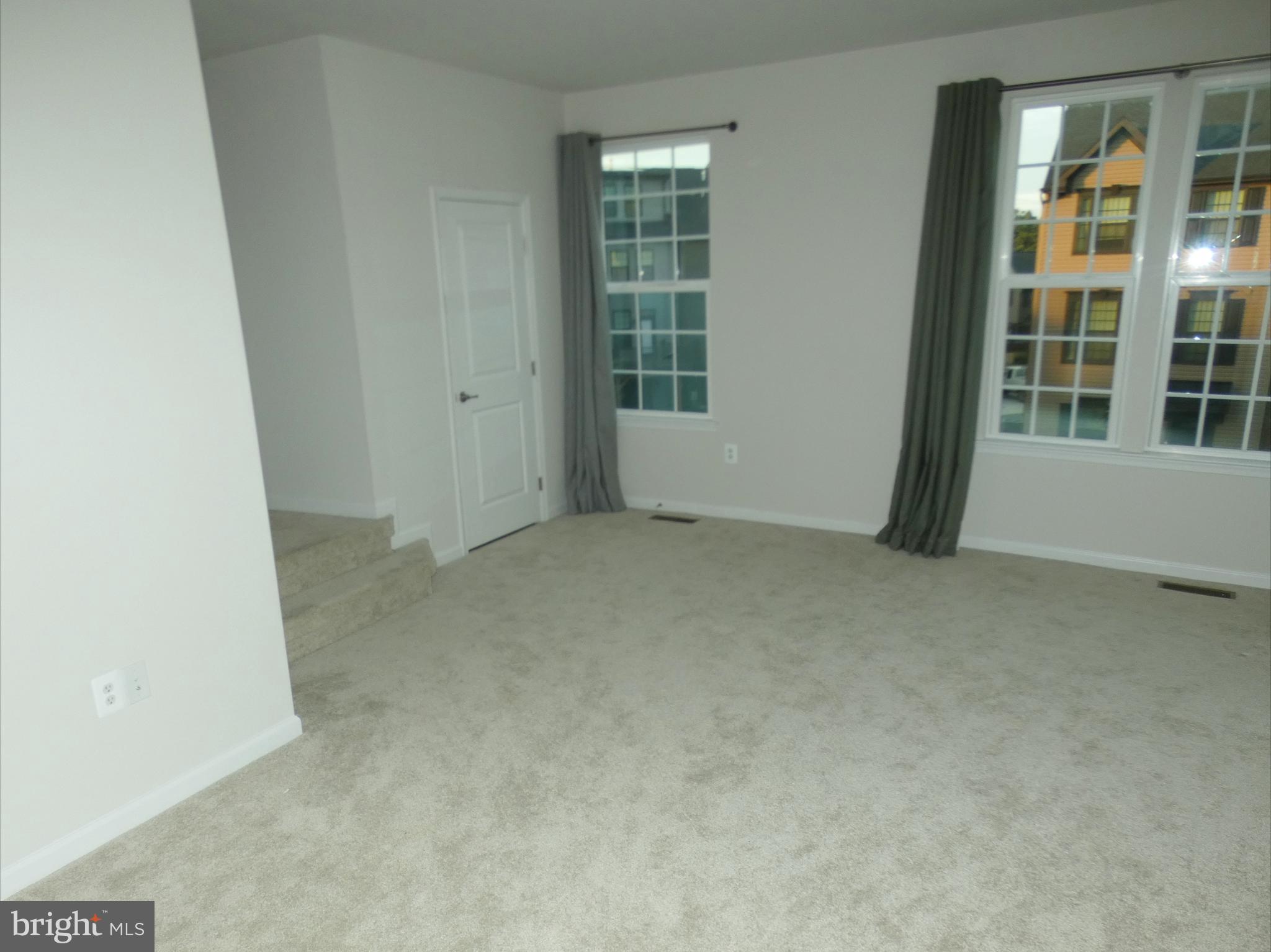 FREDERICKSBURG CITY - Residential Lease