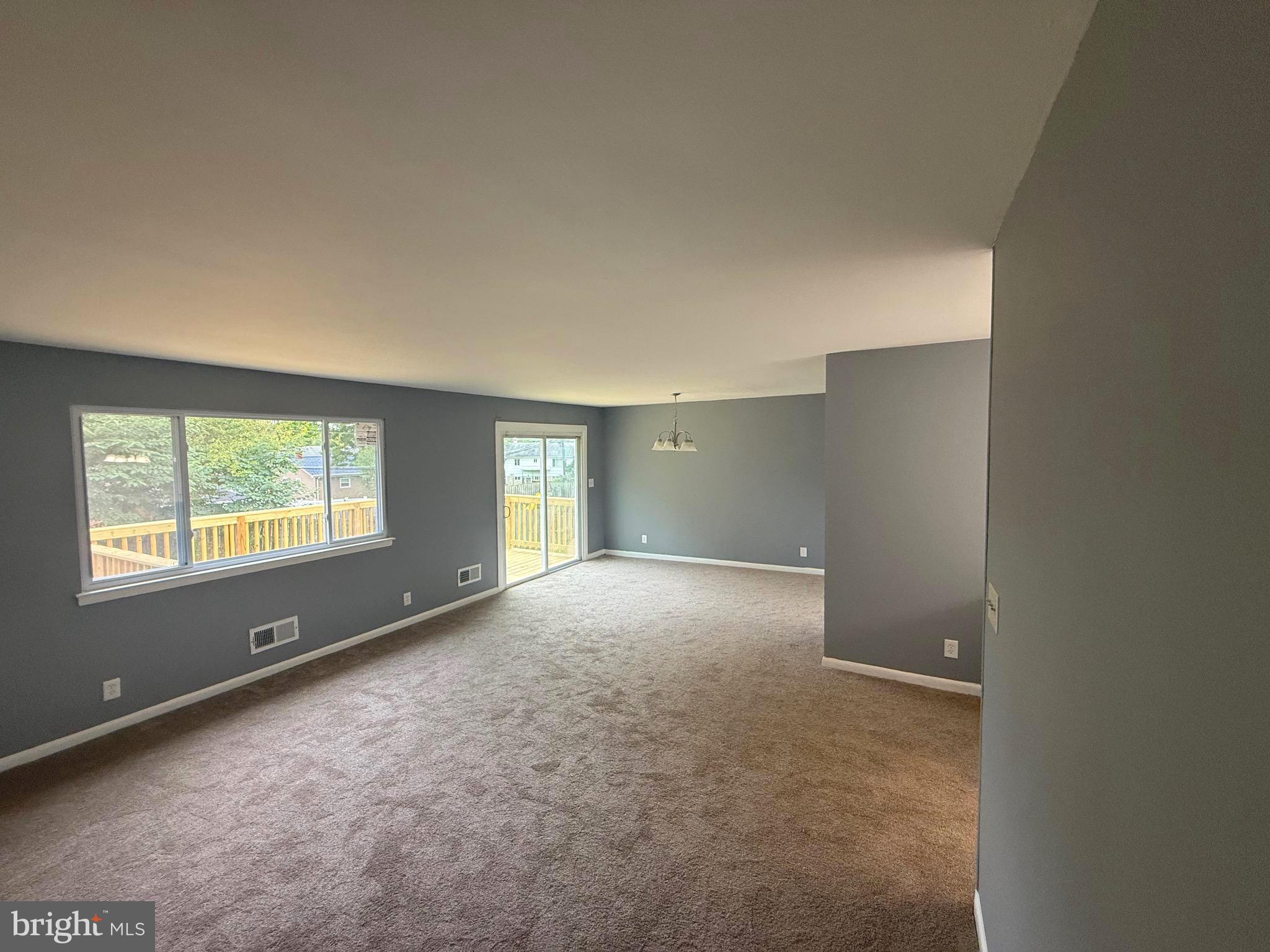 RANDALLSTOWN - Residential