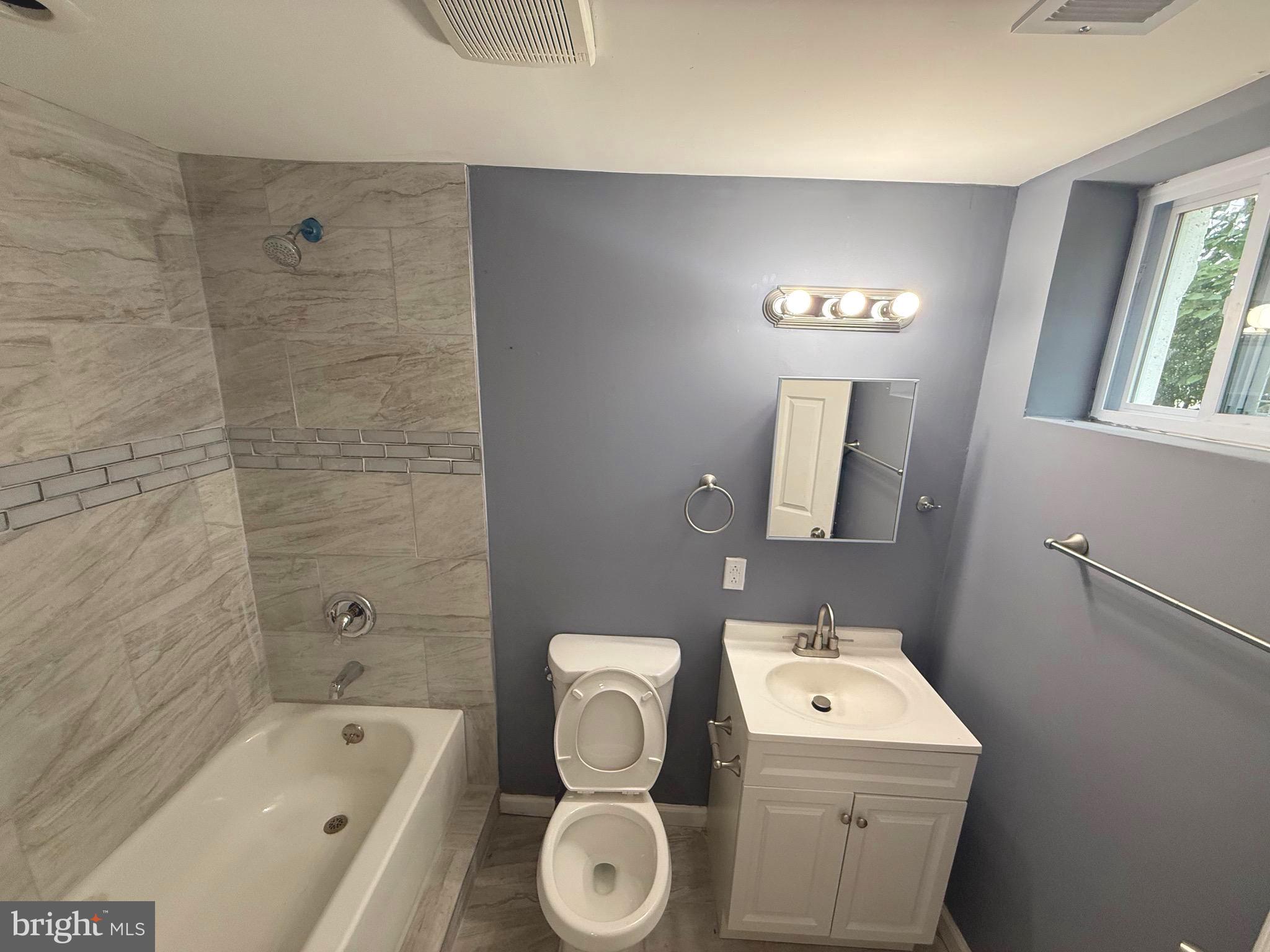 RANDALLSTOWN - Residential