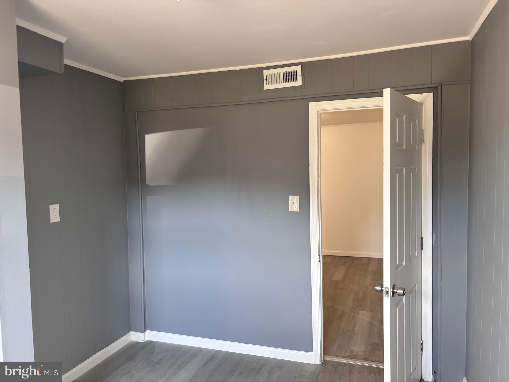 RANDALLSTOWN - Residential