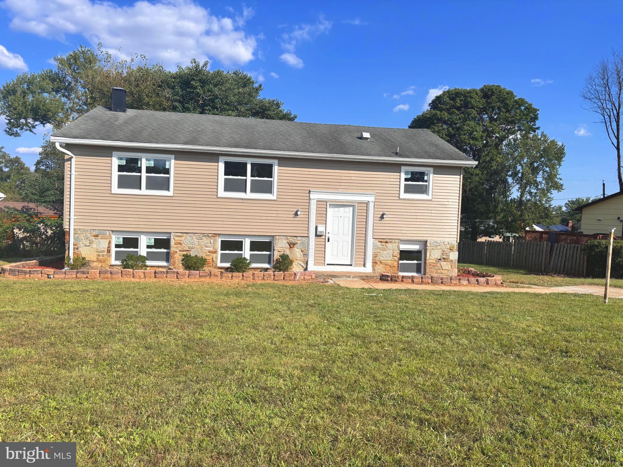 RANDALLSTOWN - Residential