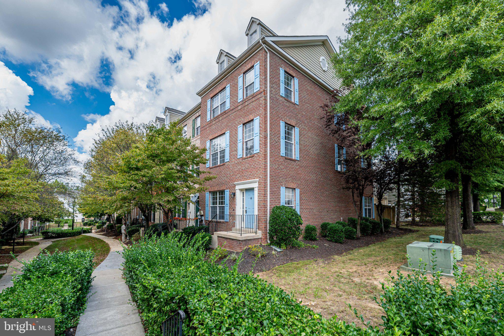 12429 GLADYS RETREAT CIRCLE