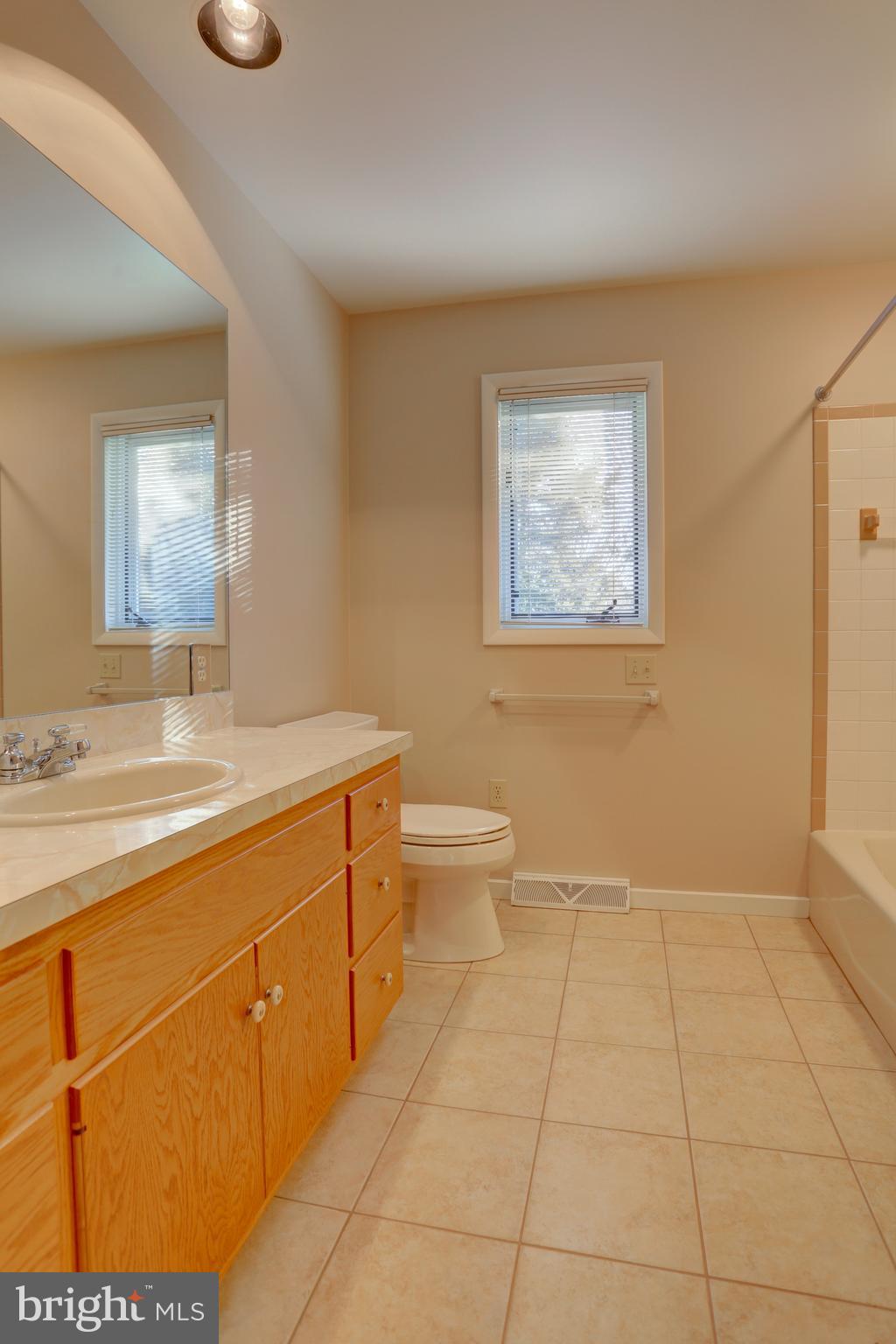 BUCKWOOD HILLS - Residential