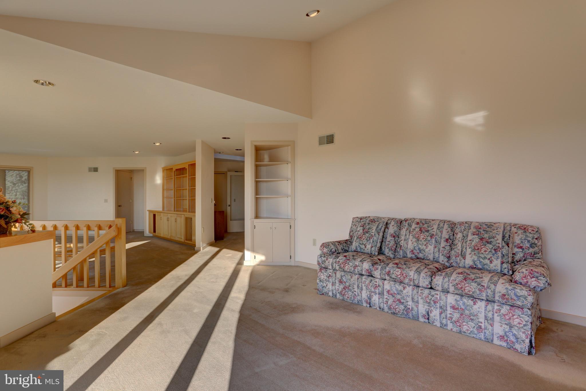 BUCKWOOD HILLS - Residential