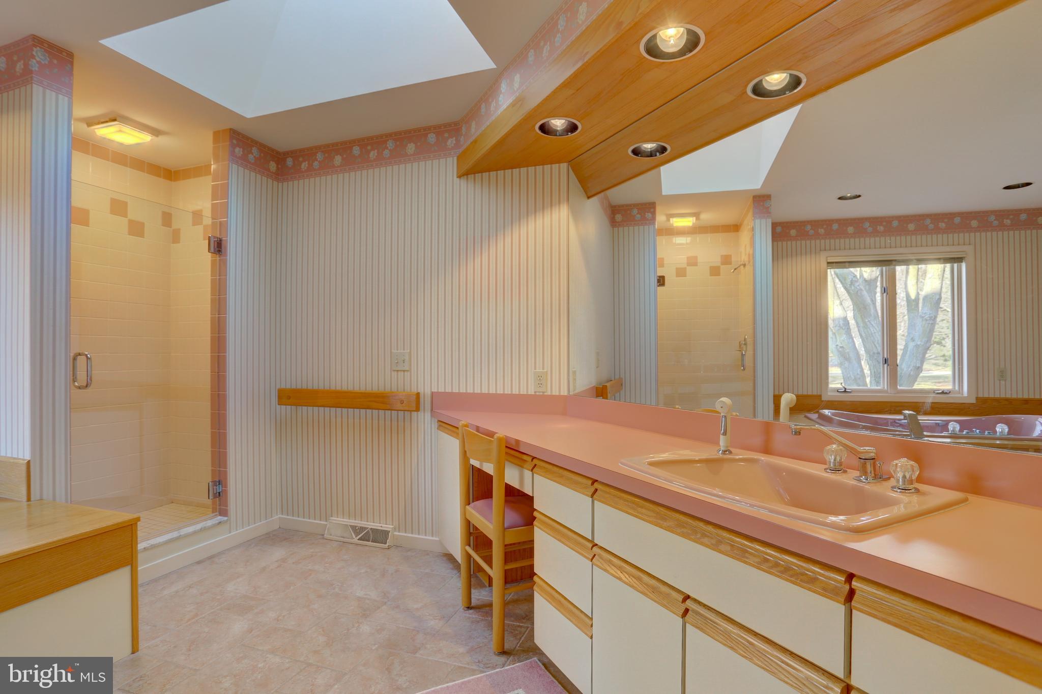 BUCKWOOD HILLS - Residential