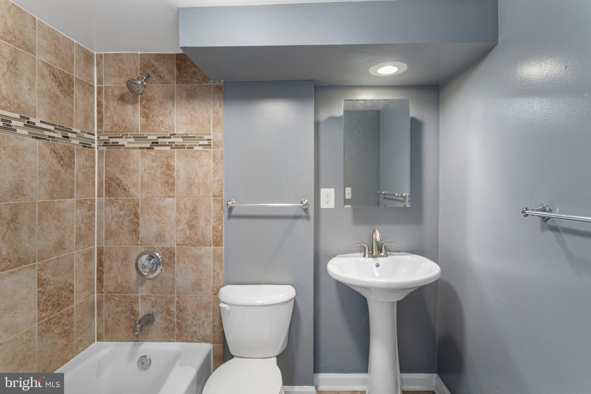 MARUMSCO ACRES - Residential Lease