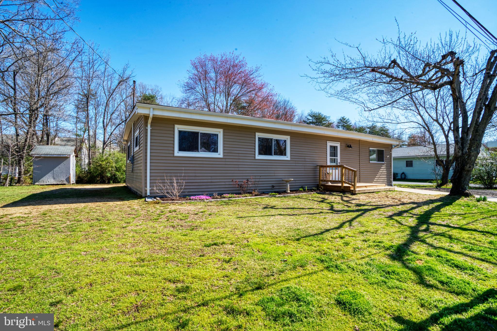 SOUTH HAMPTON VILLAGE SU - Residential