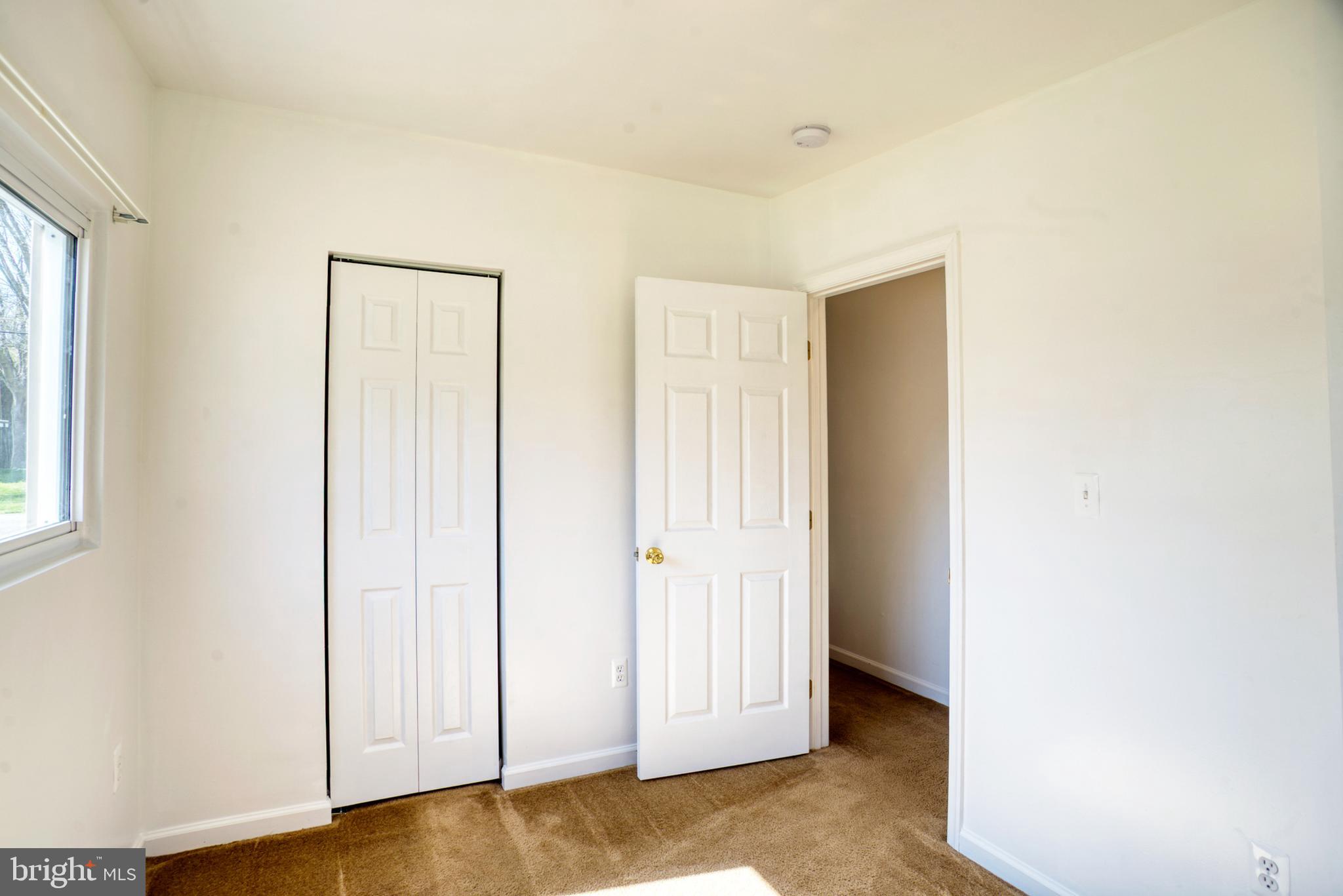 SOUTH HAMPTON VILLAGE SU - Residential