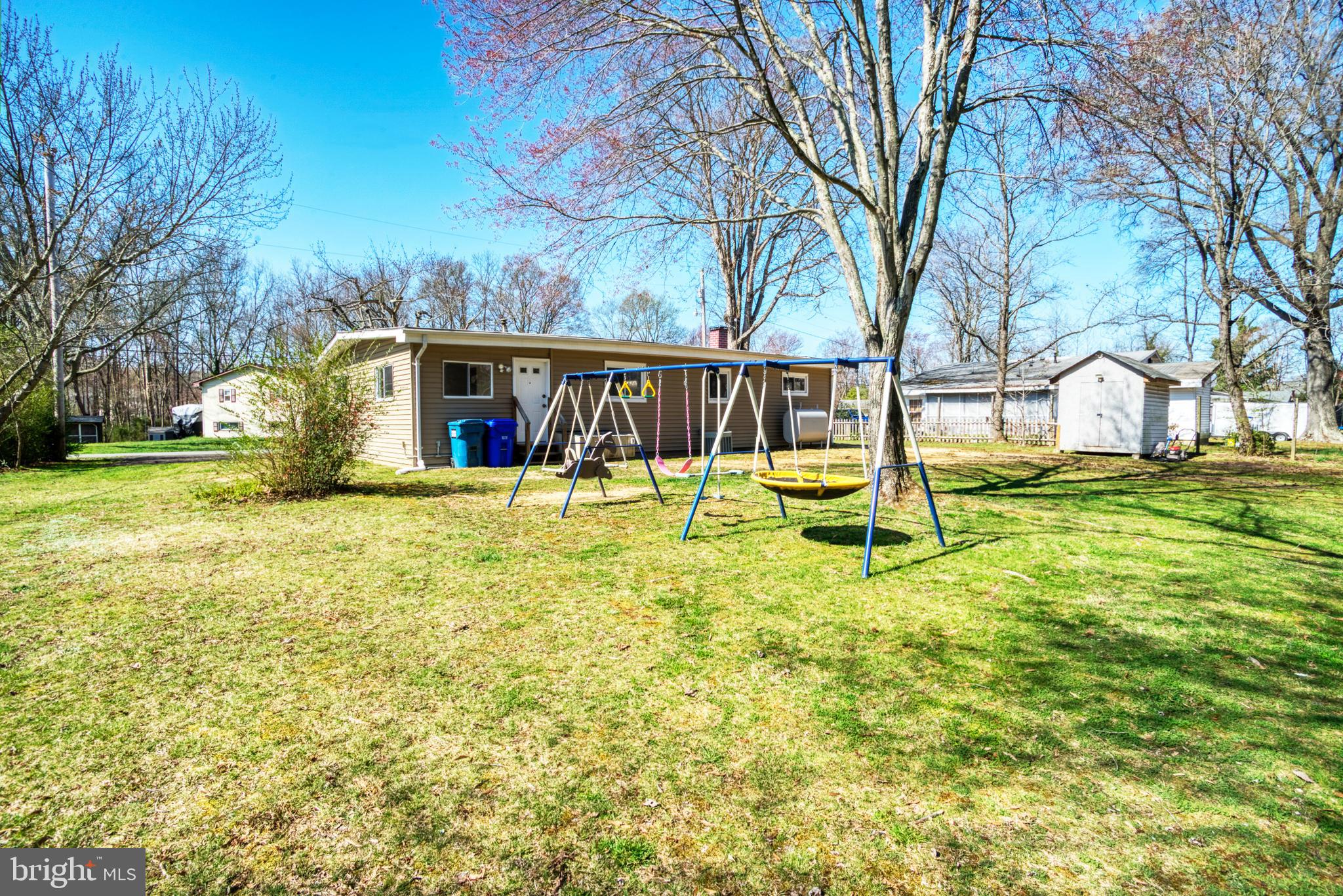 SOUTH HAMPTON VILLAGE SU - Residential