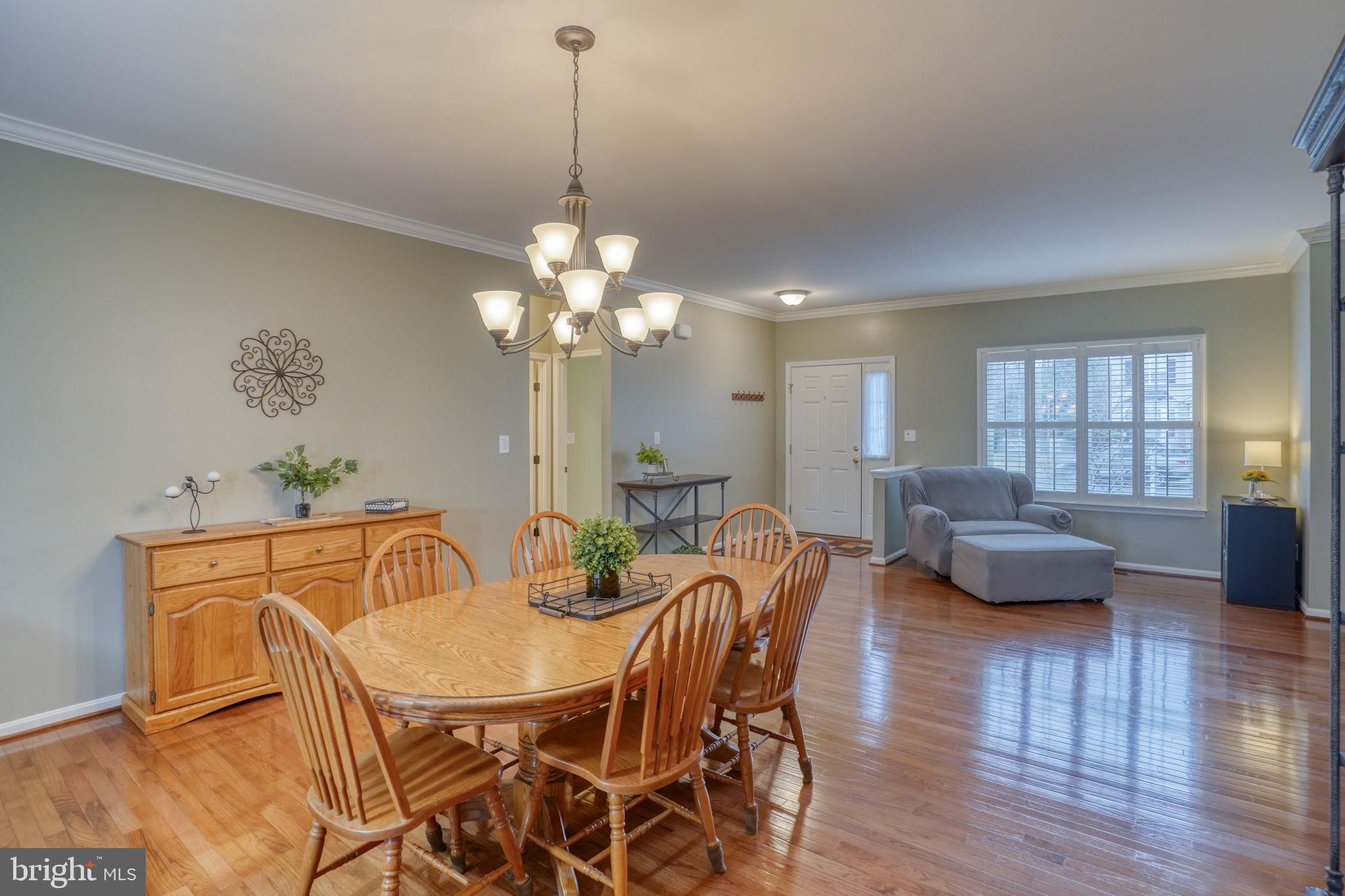 383 WILLOWWOOD DRIVE