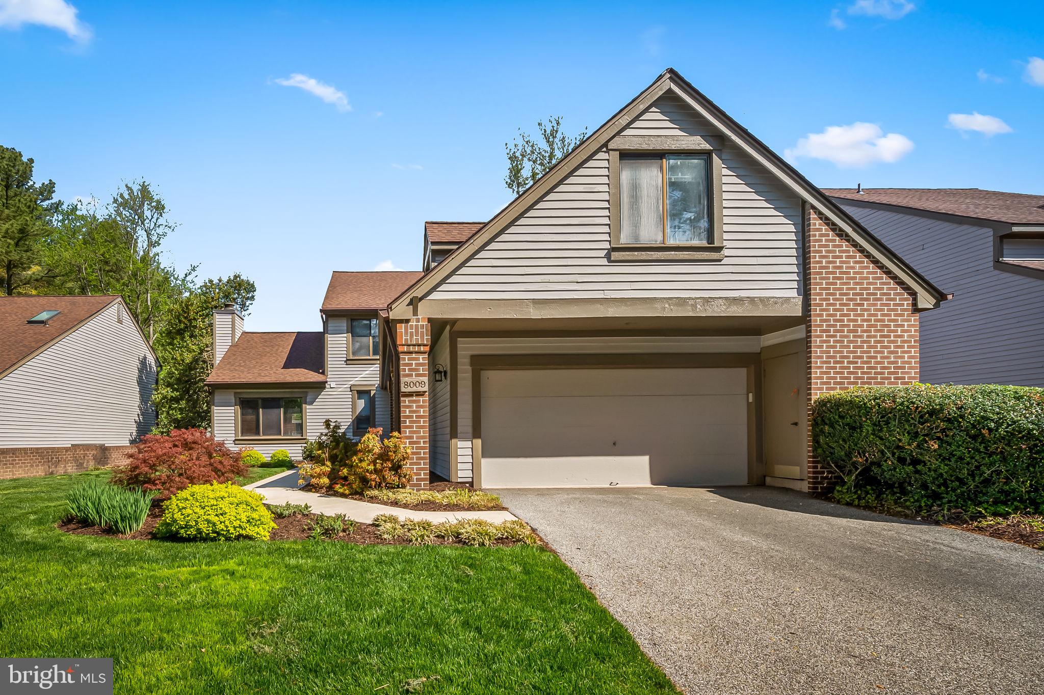 REGENCY PARK - Residential