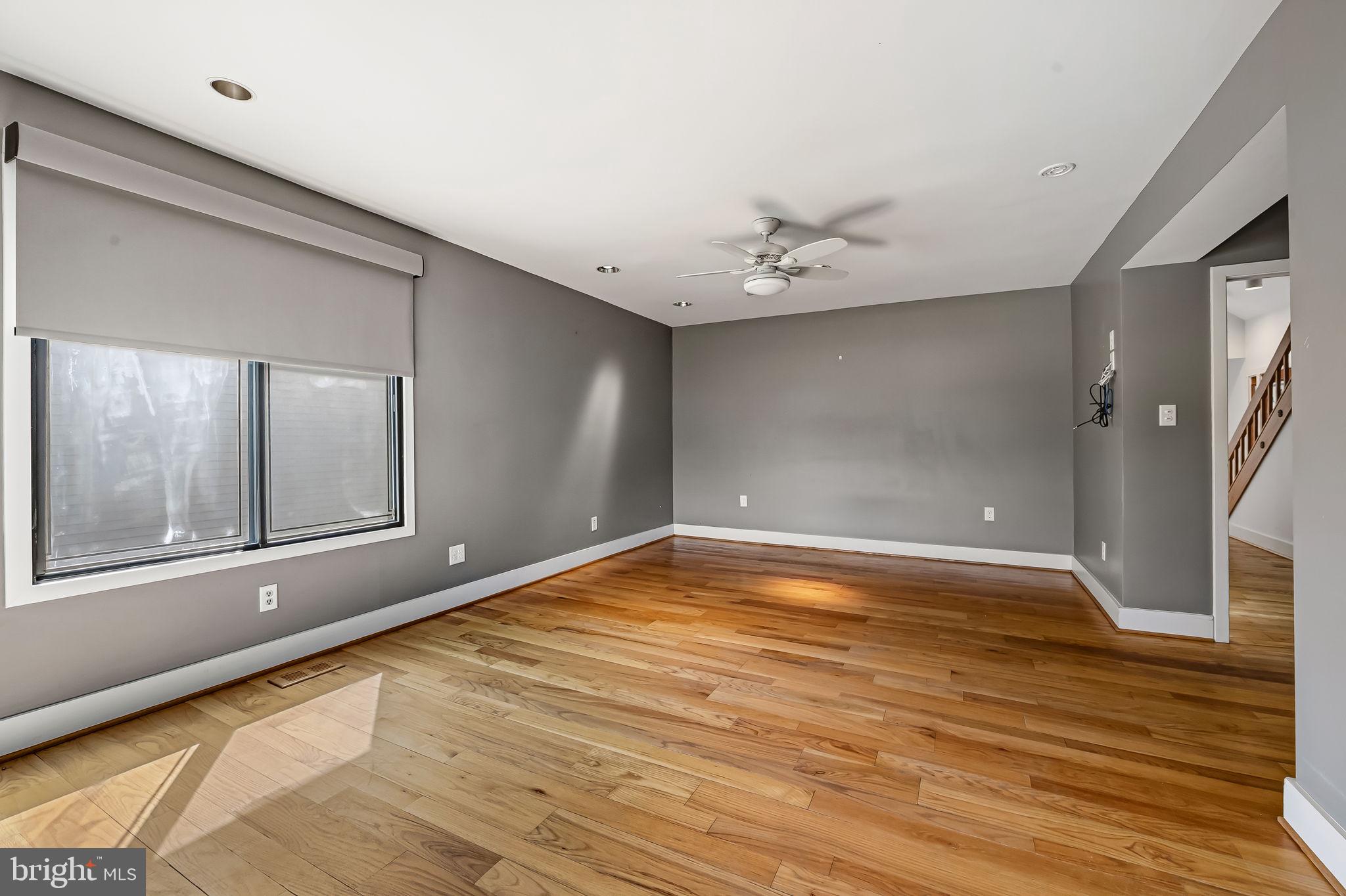 REGENCY PARK - Residential