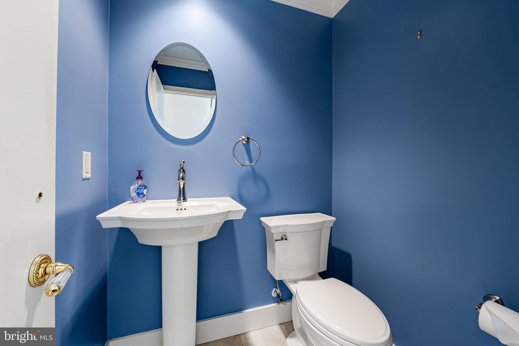 REGENCY PARK - Residential