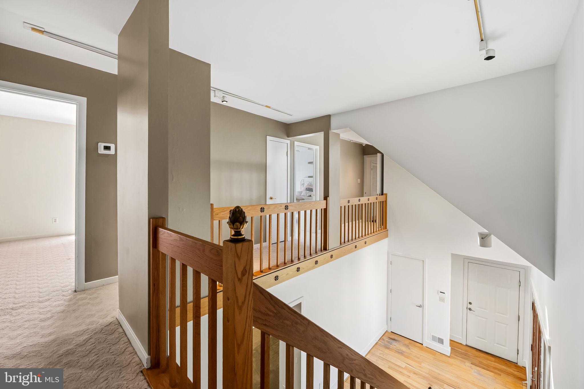 REGENCY PARK - Residential