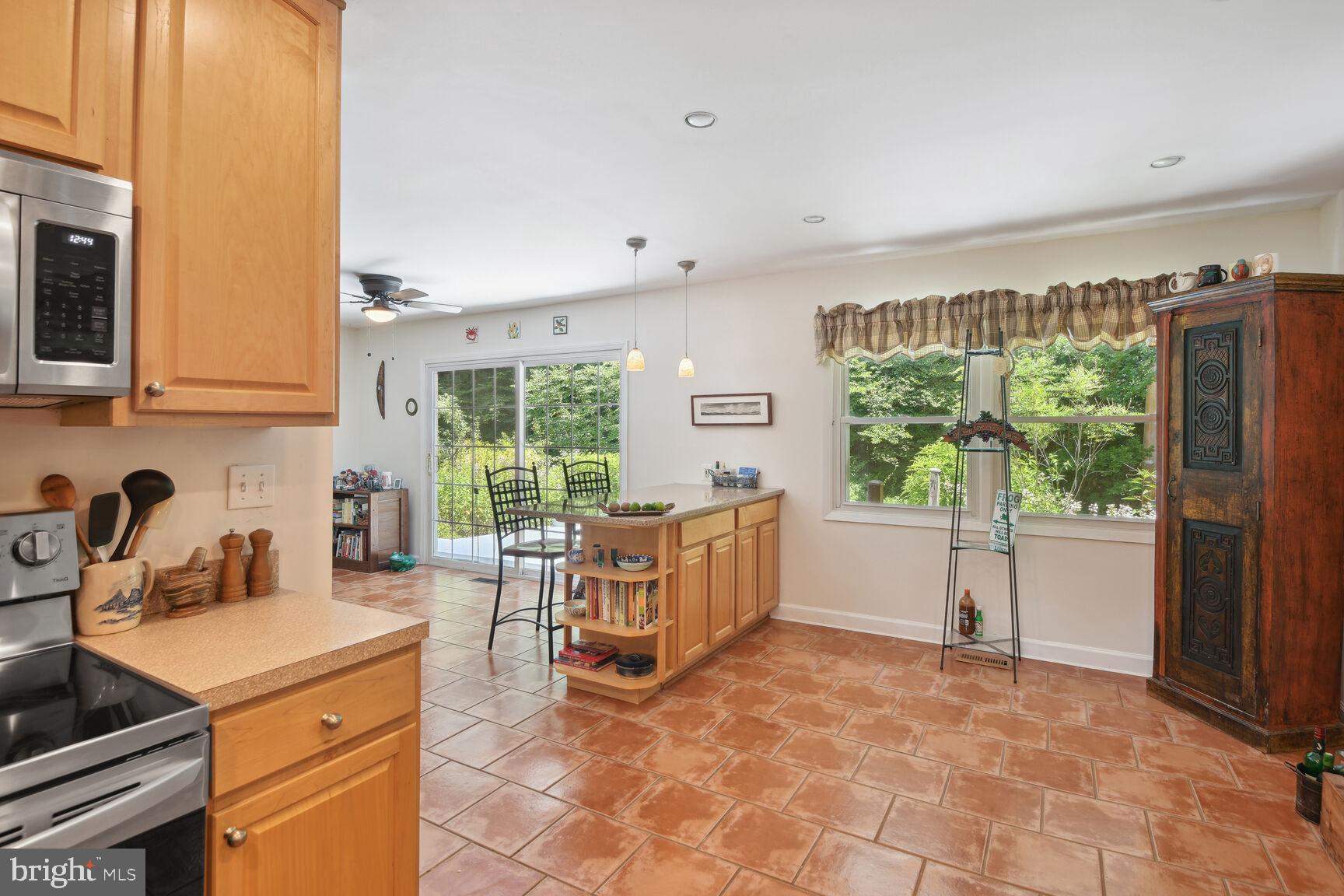 YORKTOWN AT BELAIR - Residential