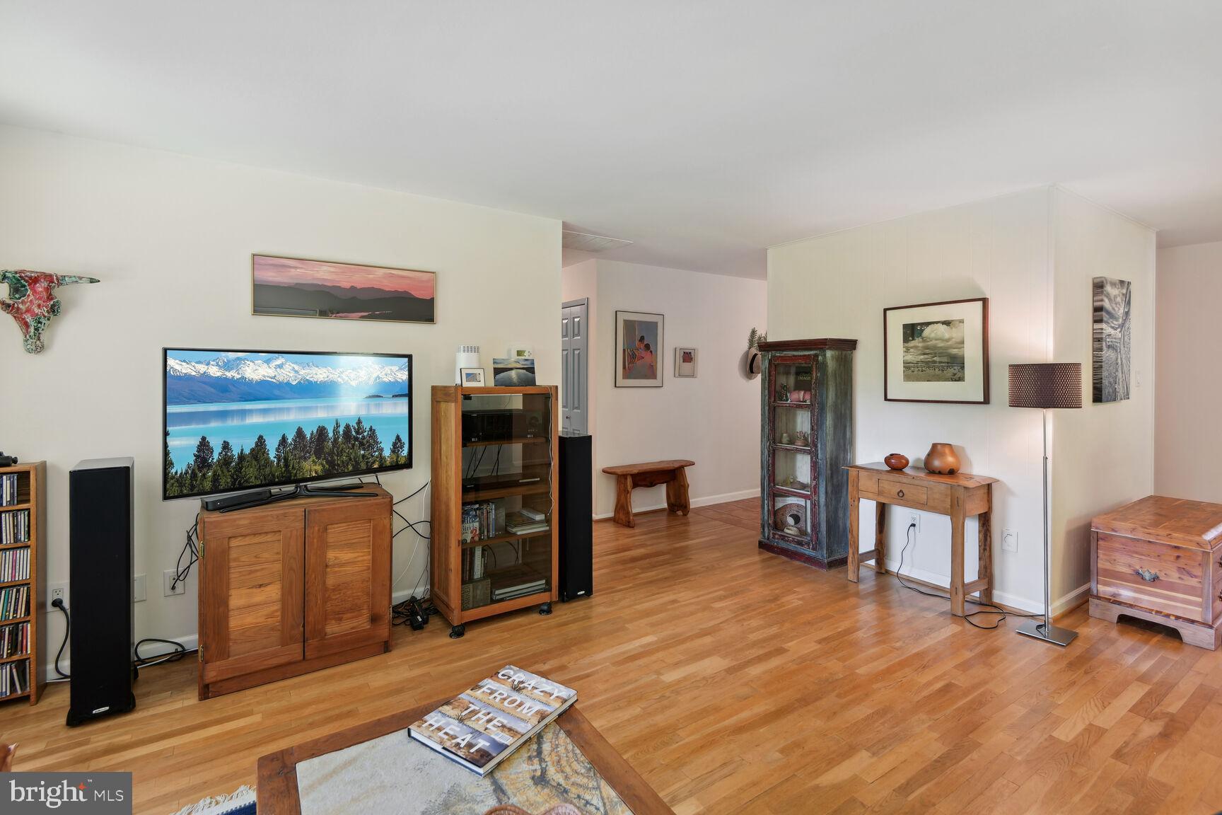 YORKTOWN AT BELAIR - Residential