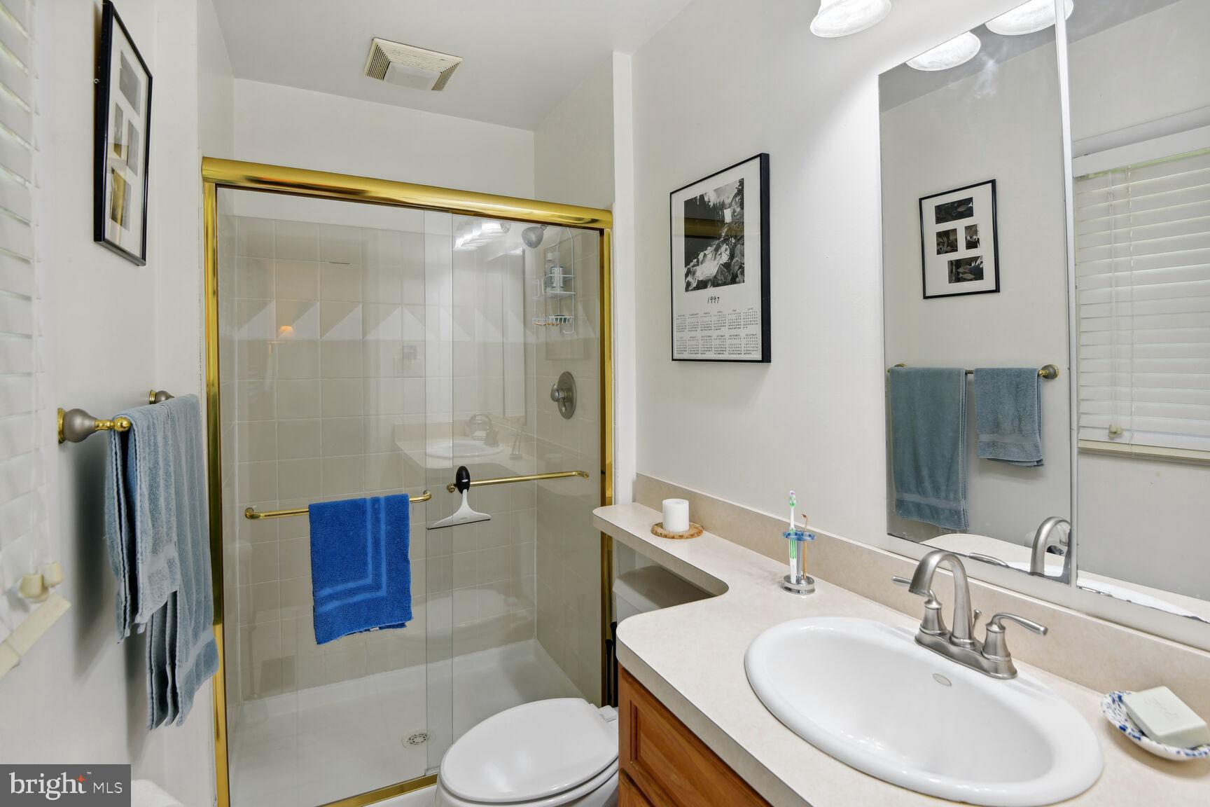 YORKTOWN AT BELAIR - Residential