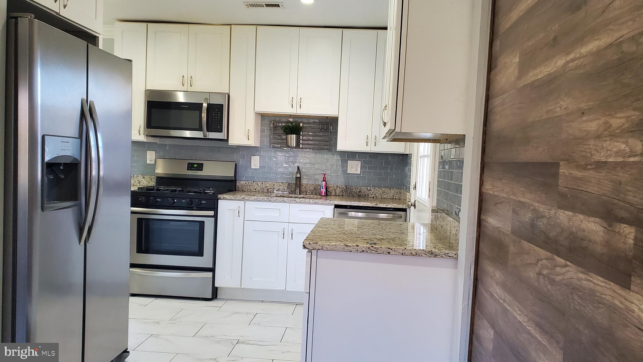 DALE CITY - Residential