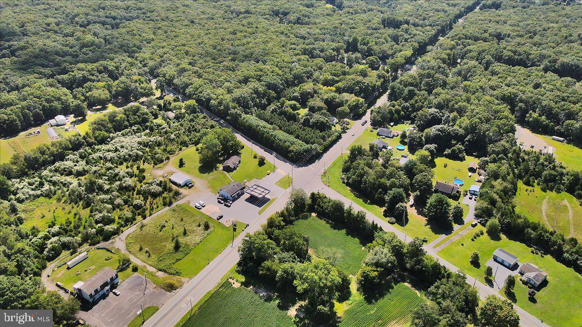 3292 TUCKAHOE ROAD