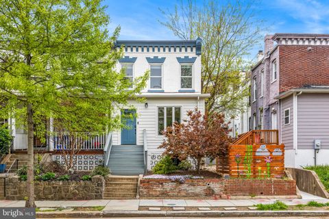 148 QUINCY PLACE NE WASHINGTON DC 20002