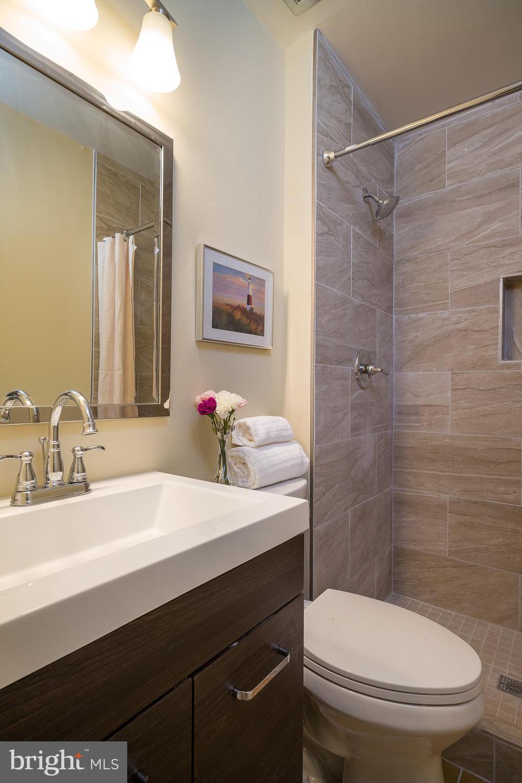 MONTGOMERY VILLAGE - Residential