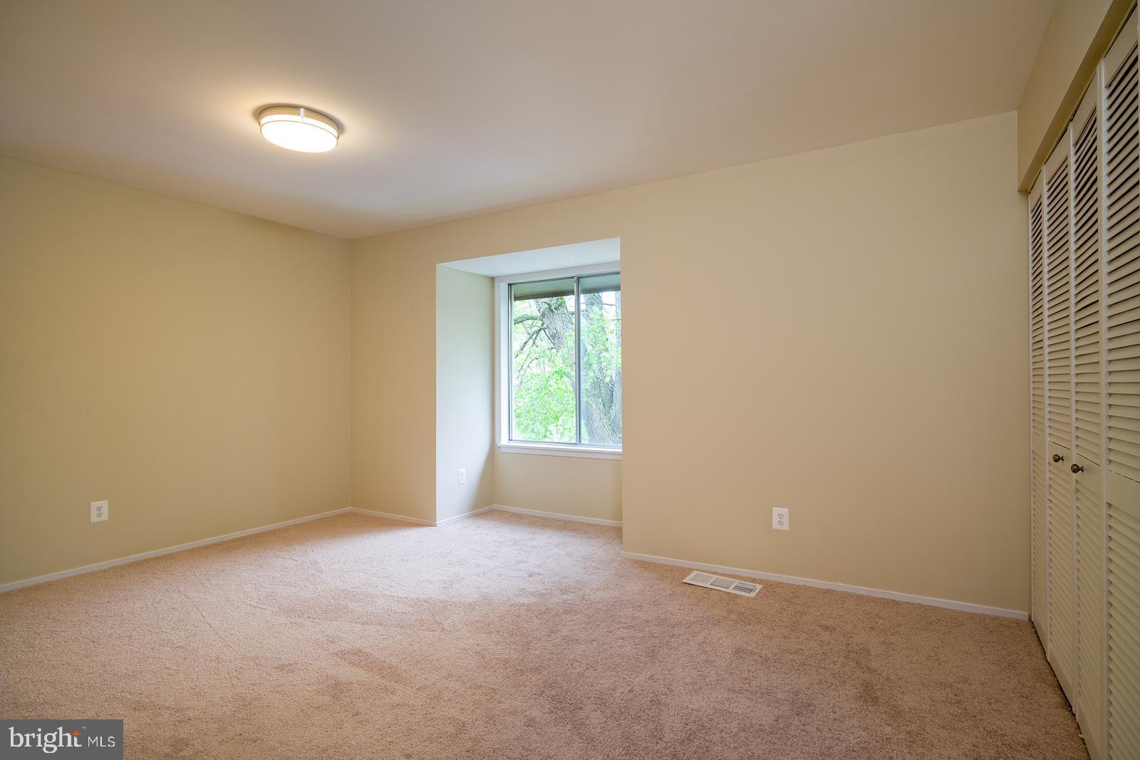 MONTGOMERY VILLAGE - Residential