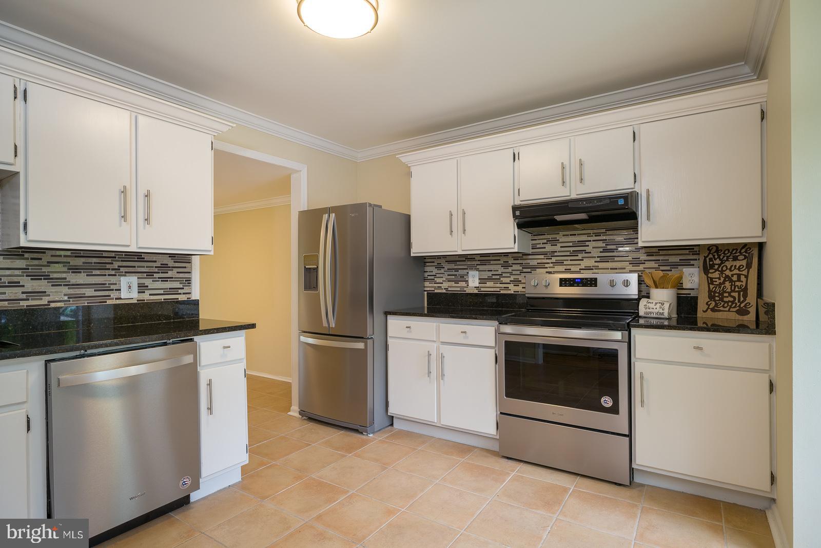 MONTGOMERY VILLAGE - Residential