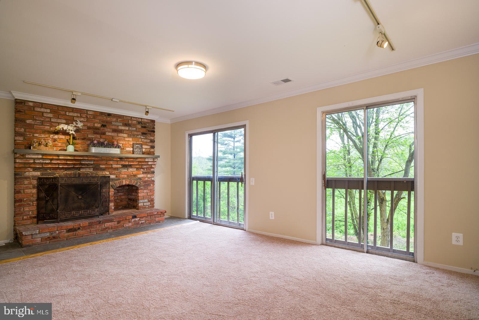 MONTGOMERY VILLAGE - Residential