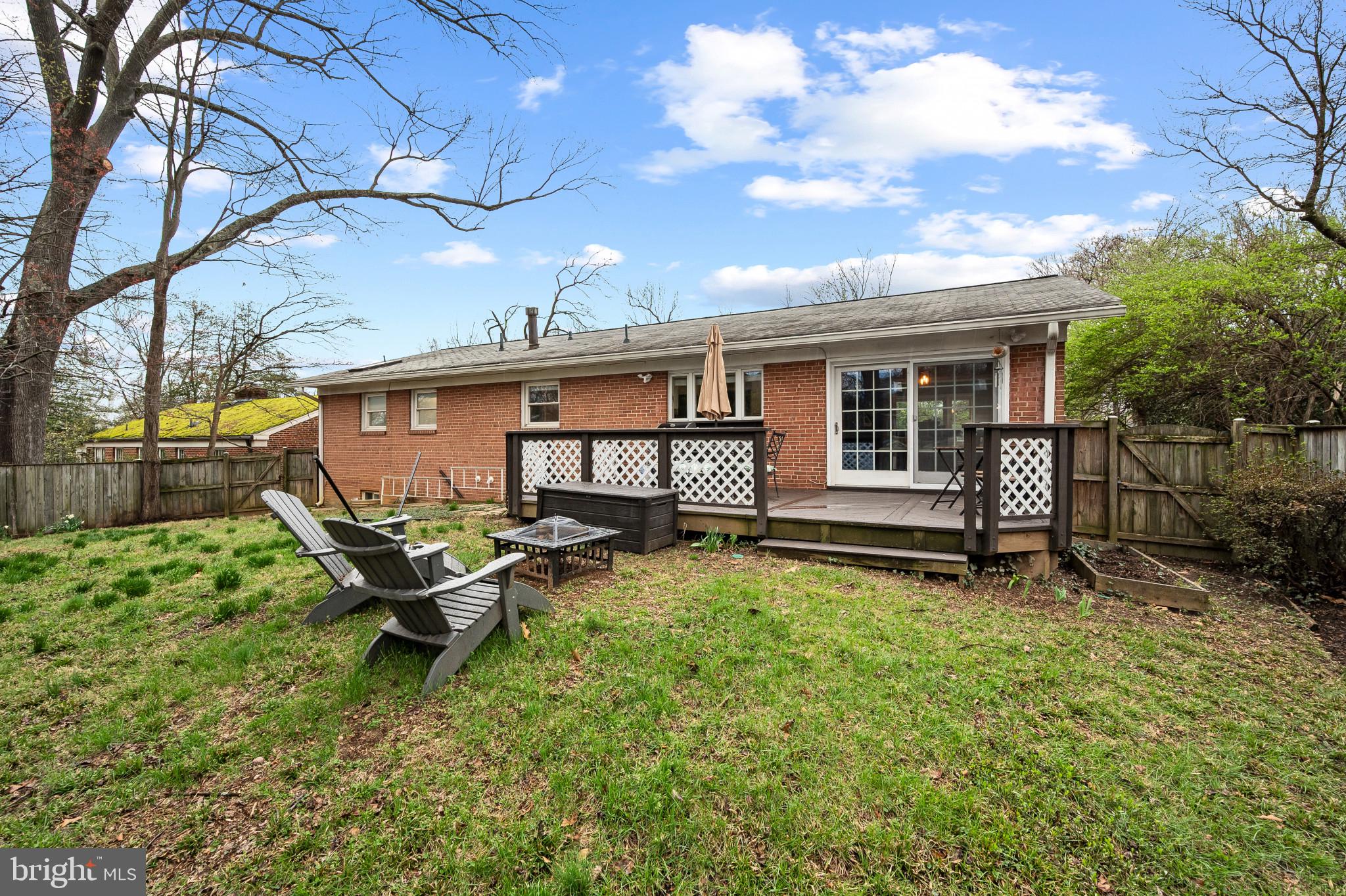 WOODSIDE PARK - Residential