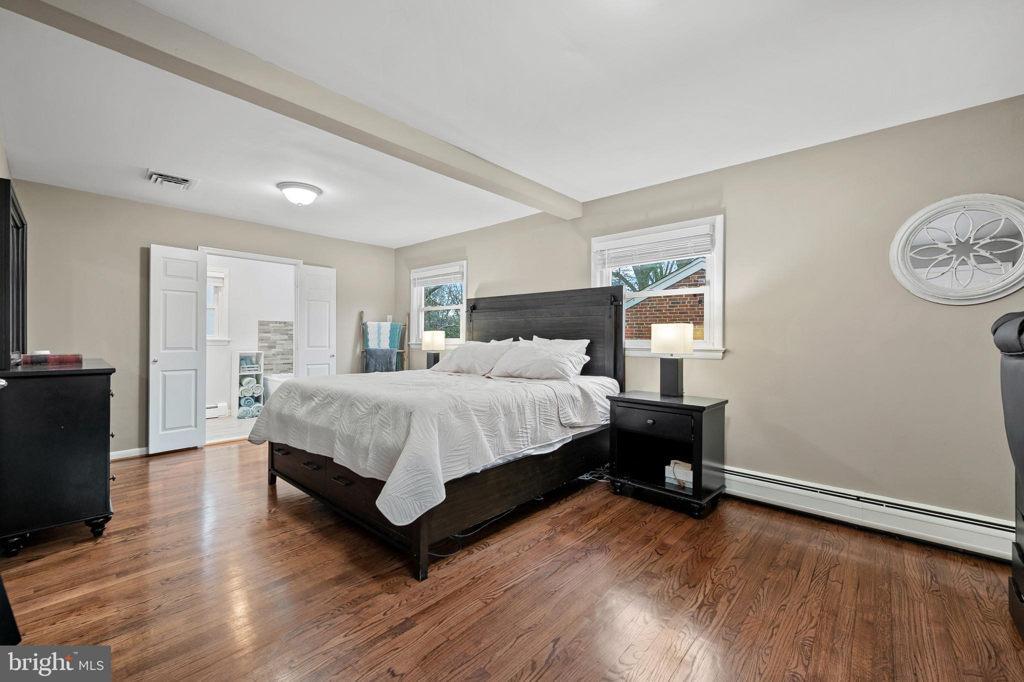 WOODSIDE PARK - Residential