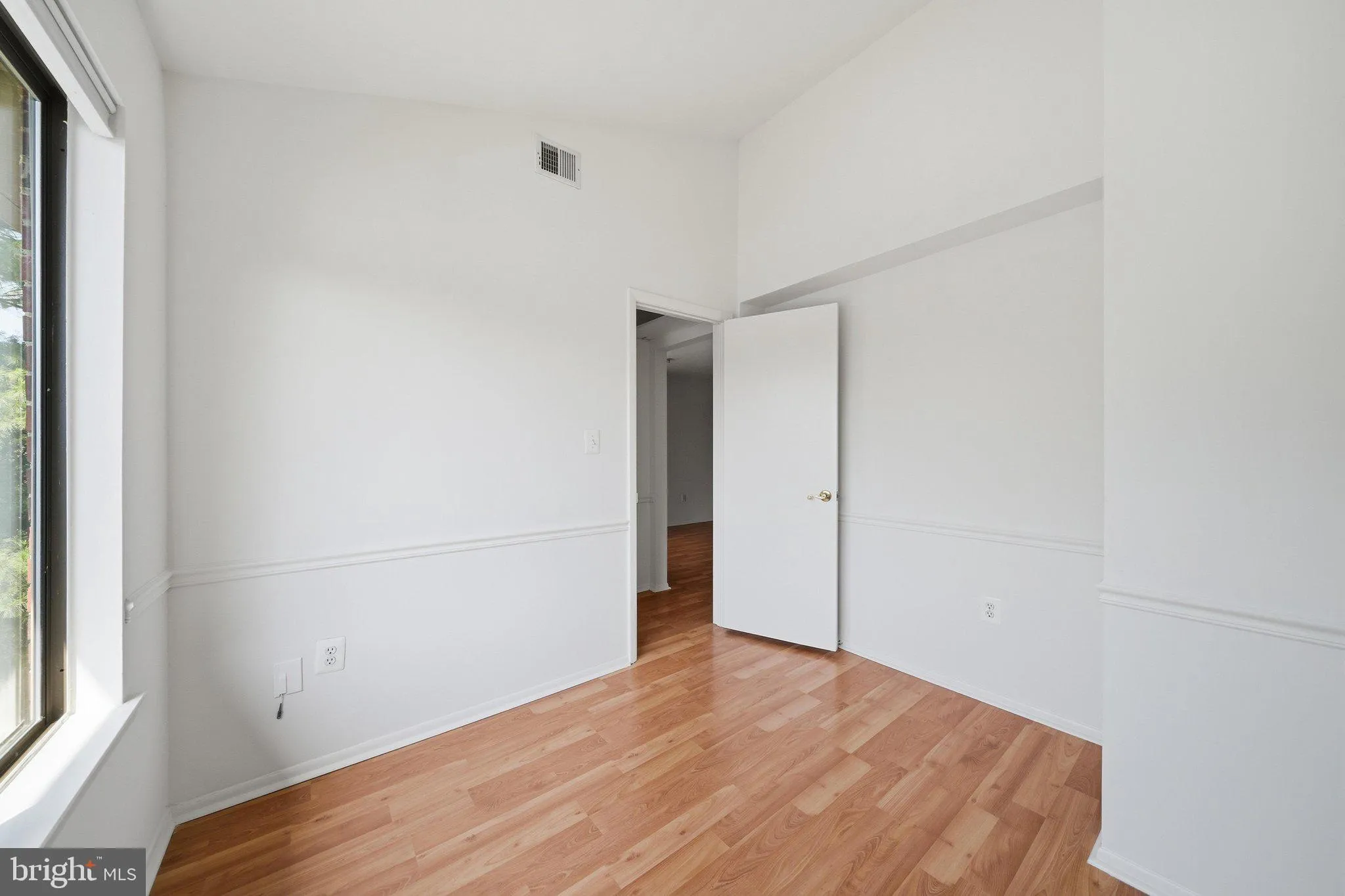 Additional image 94 of 8010 Needwood Road Unit 201, Derwood, MD 20855