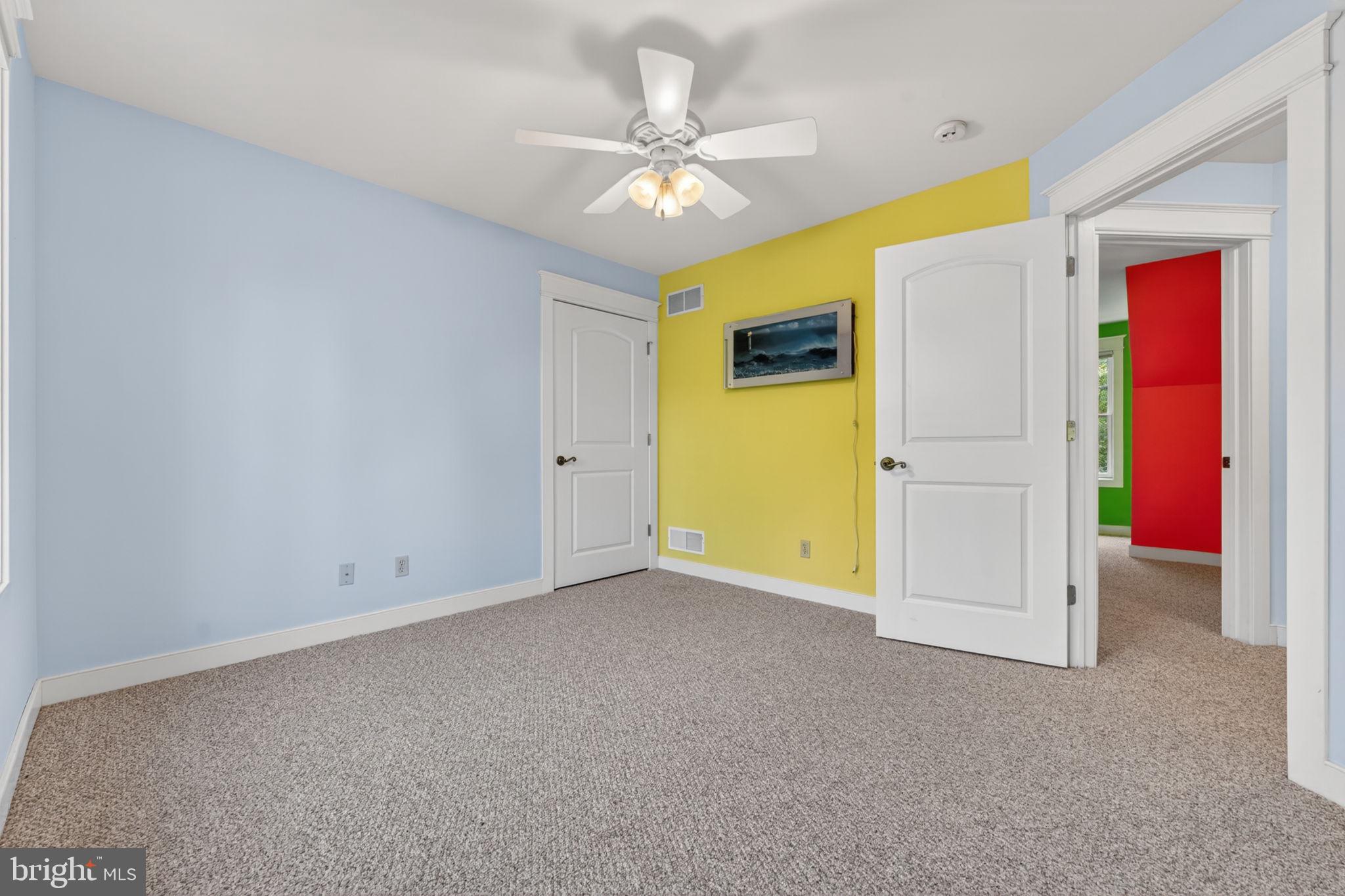 CHESAPEAKE HAVEN - Residential