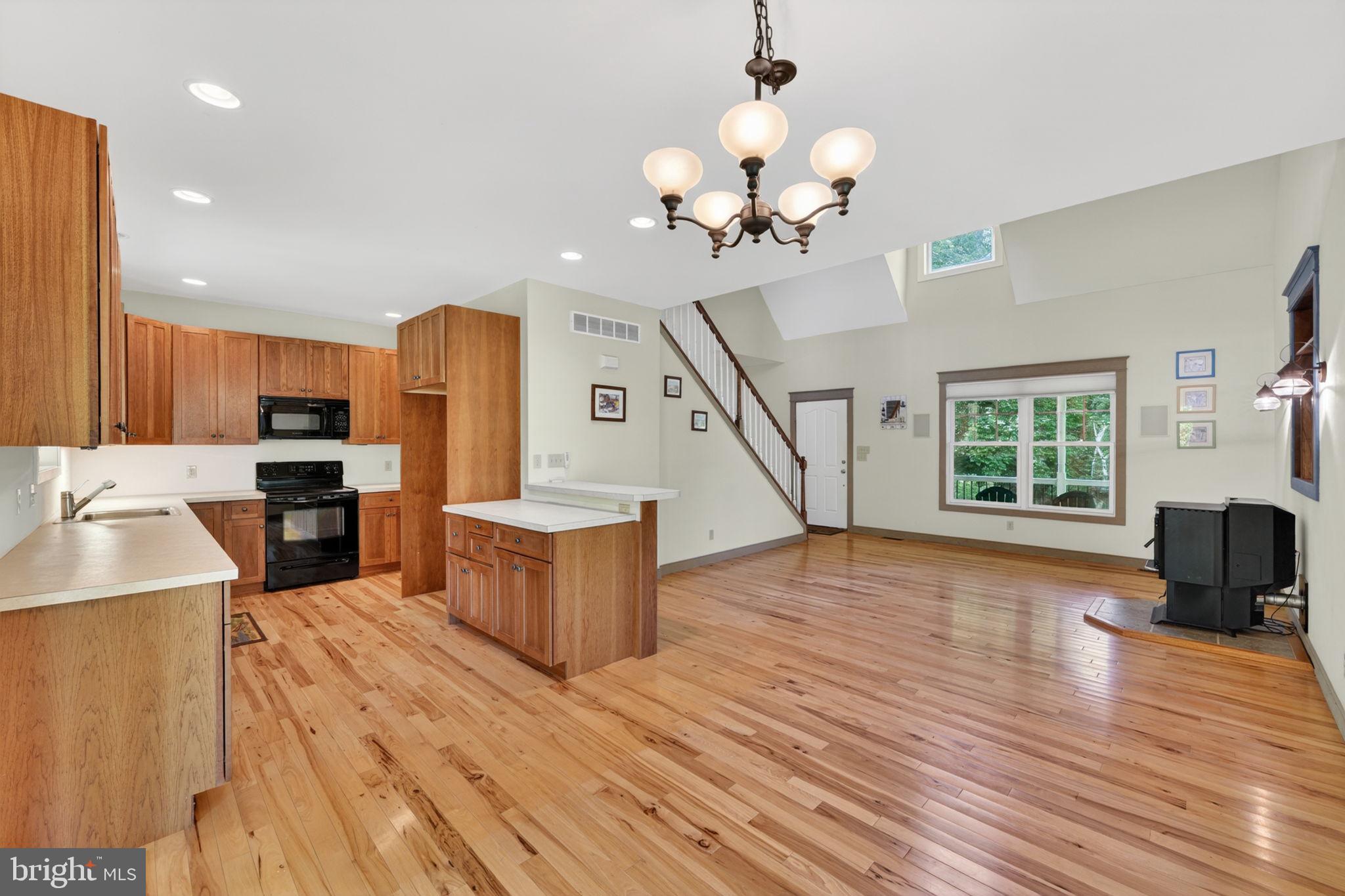 CHESAPEAKE HAVEN - Residential
