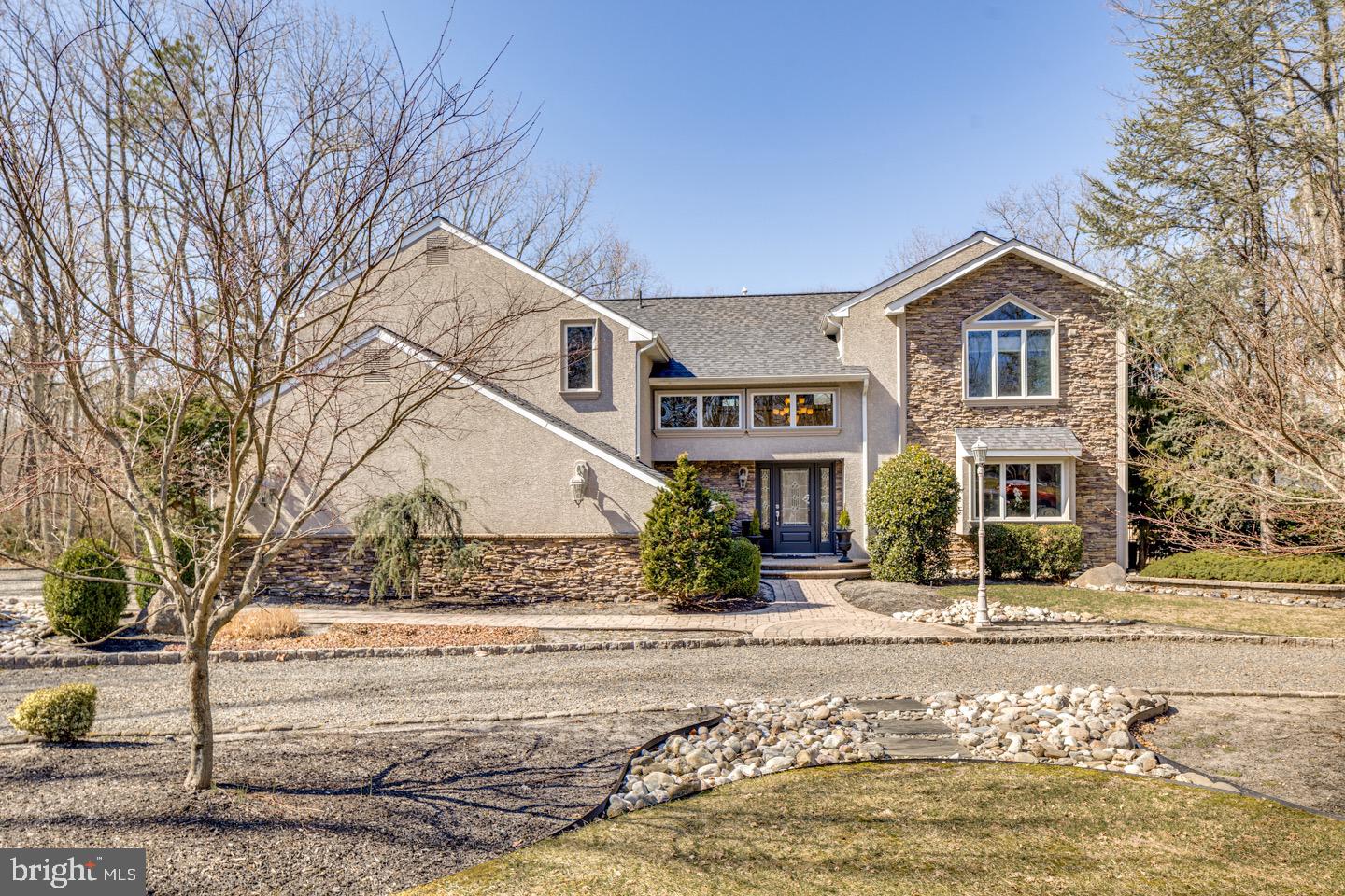 14 CORSHAM DRIVE