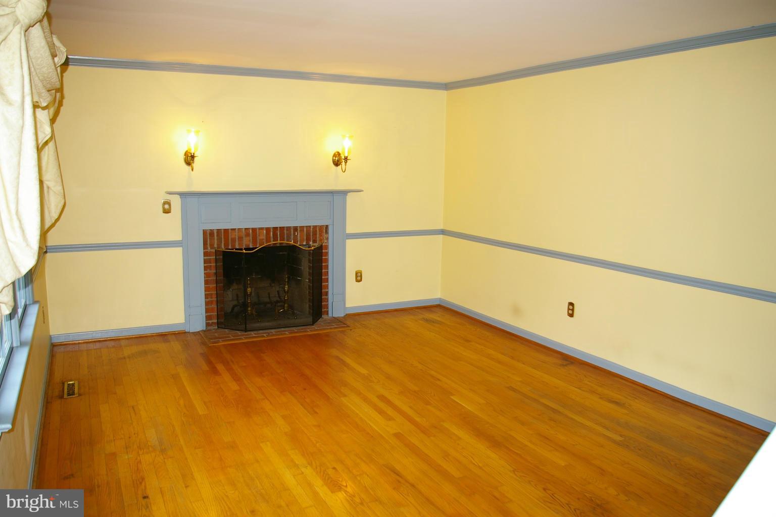 OCCOQUAN RIVER HILLS - Residential