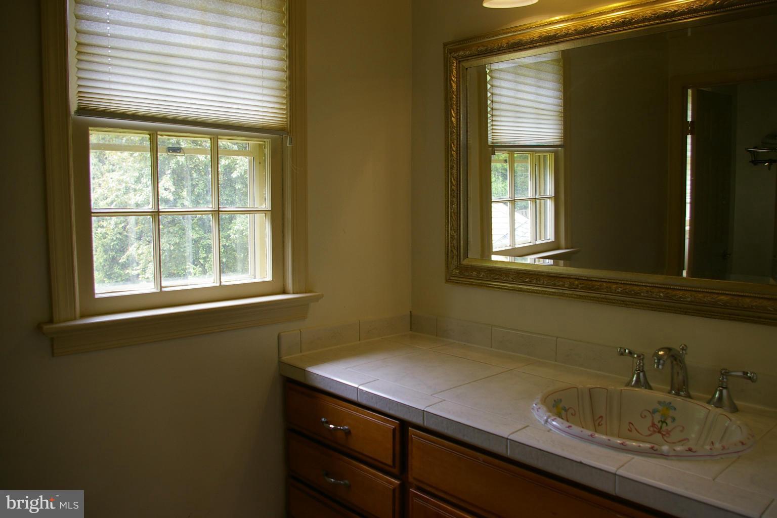 OCCOQUAN RIVER HILLS - Residential