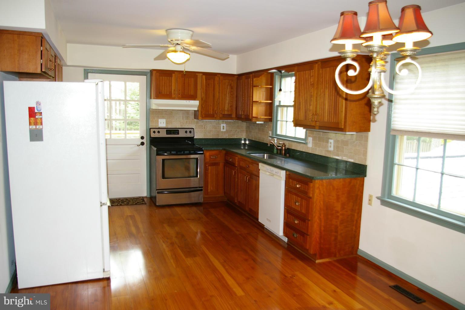 OCCOQUAN RIVER HILLS - Residential