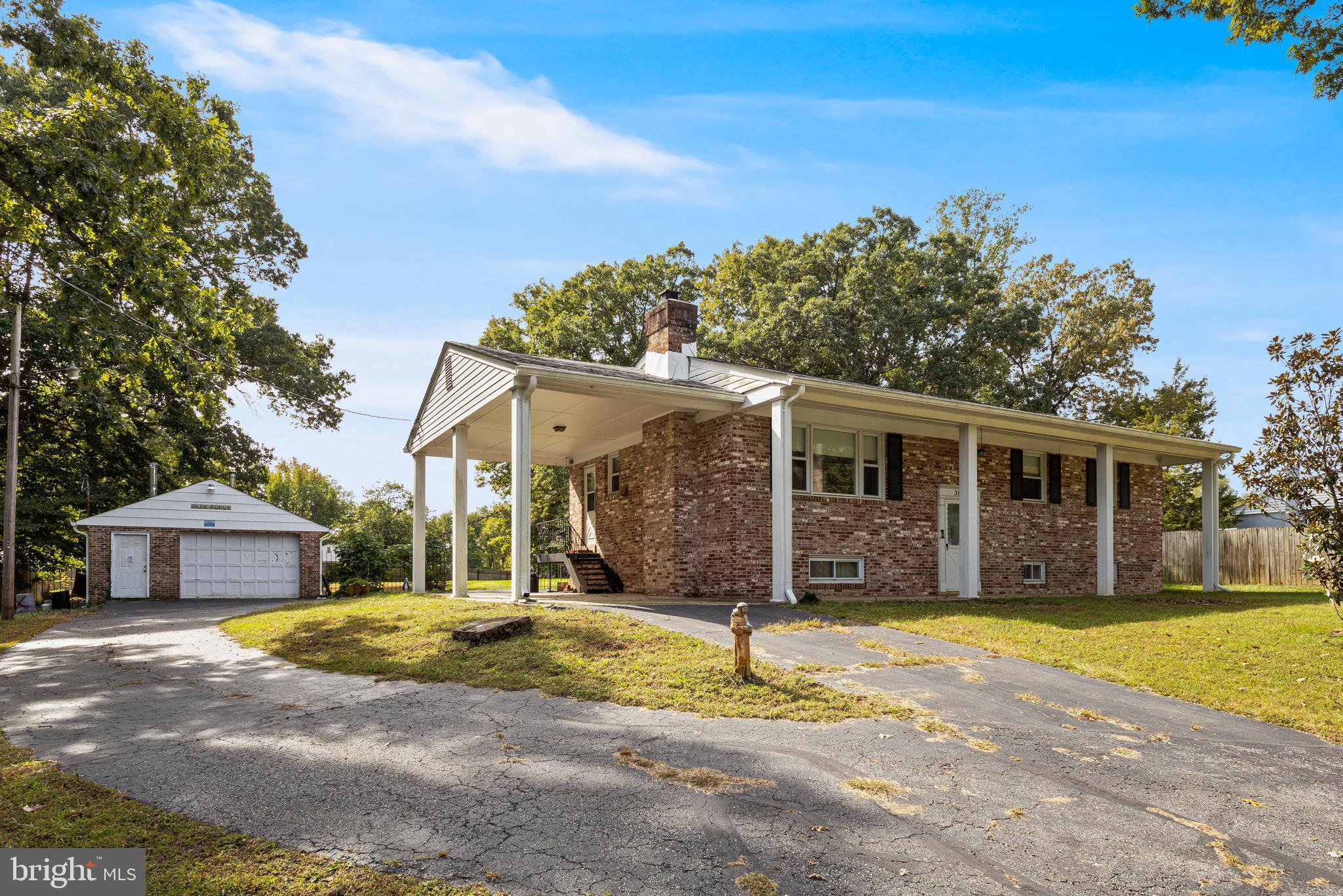 3662 WOODLEY ROAD