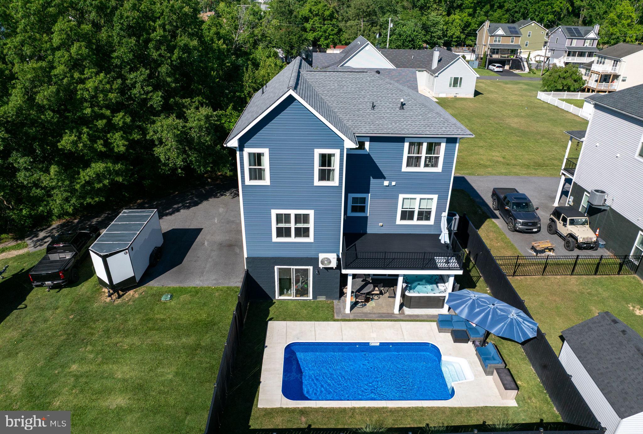 8728 MILLERS ISLAND ROAD
