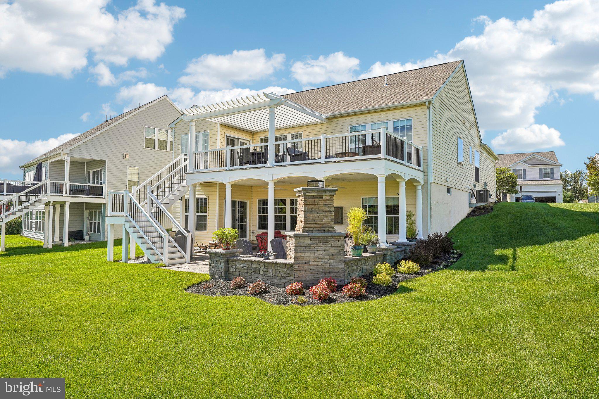 613 PRIZER COURT