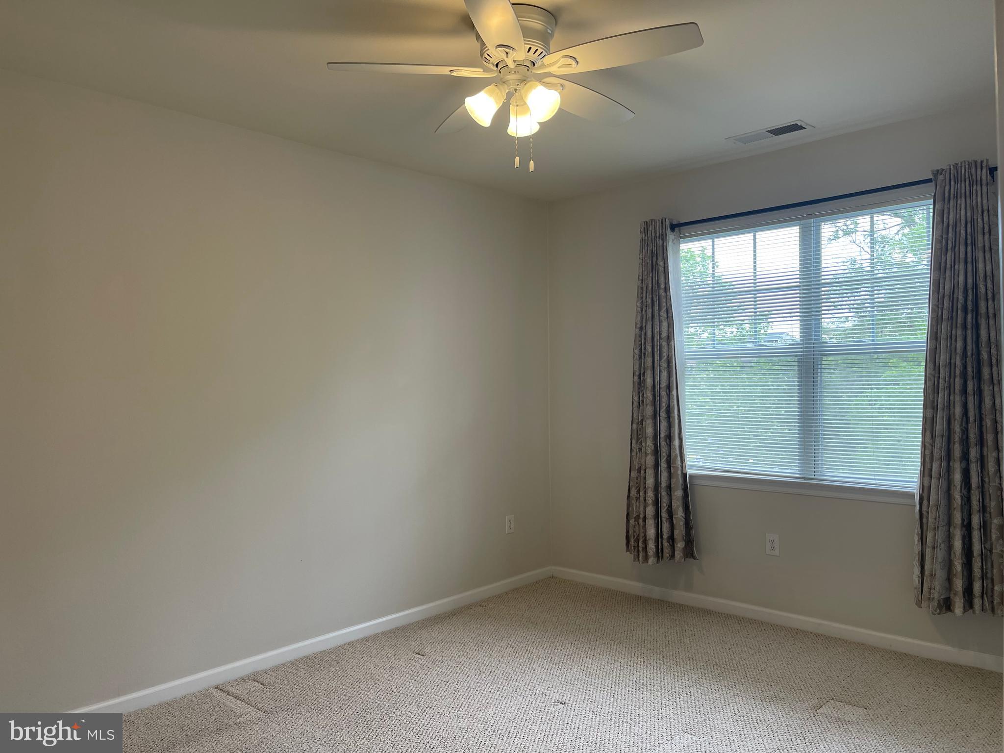 WOODLAND PARK - Residential