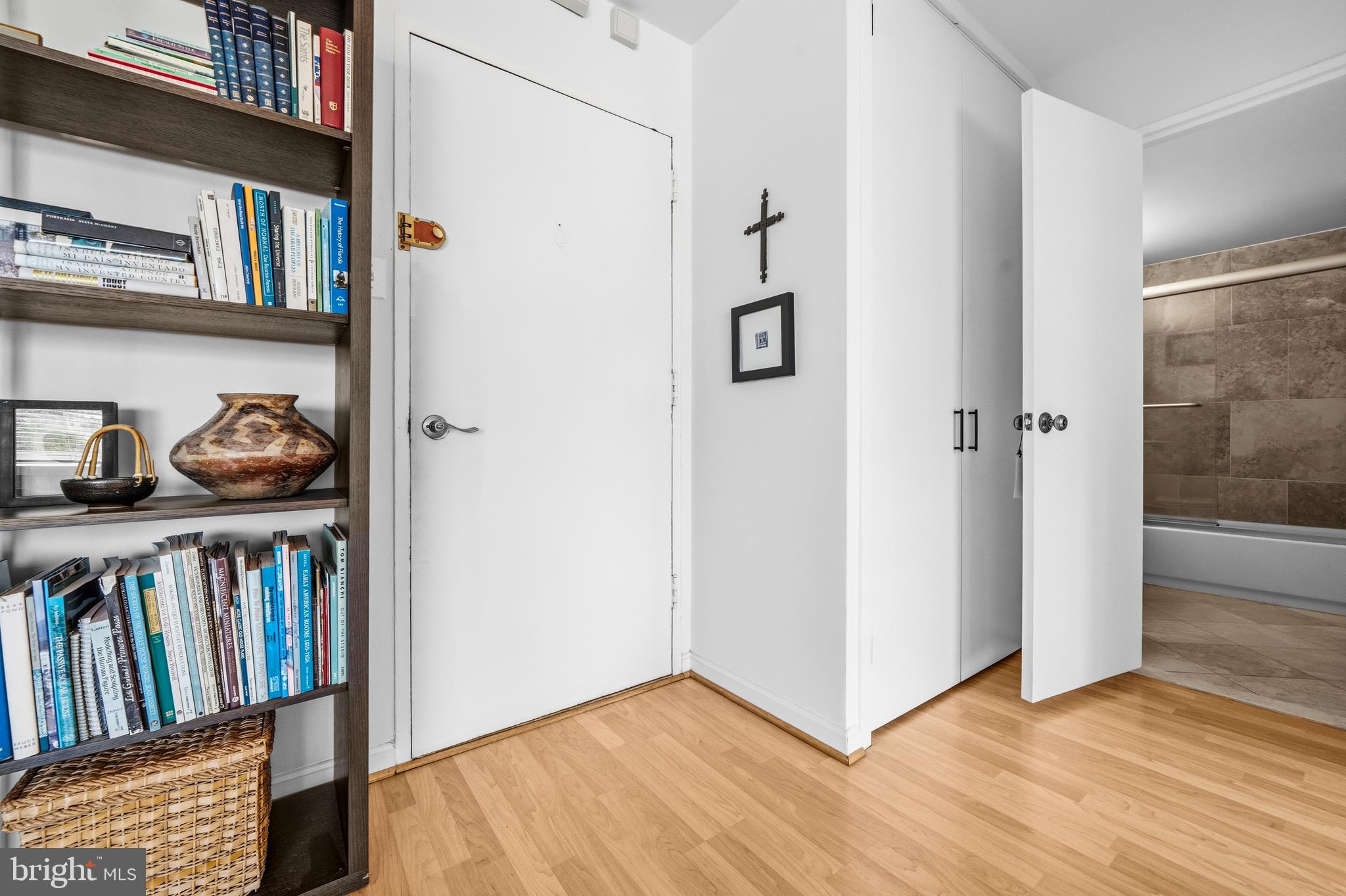 1545 18TH STREET NW 521