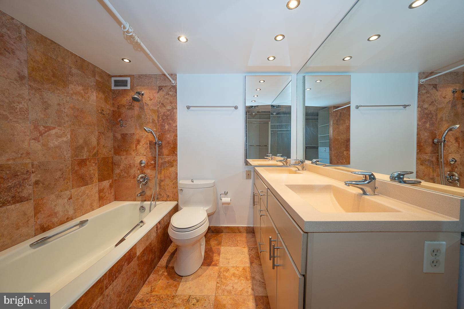 SUTTON TERRACE - Residential