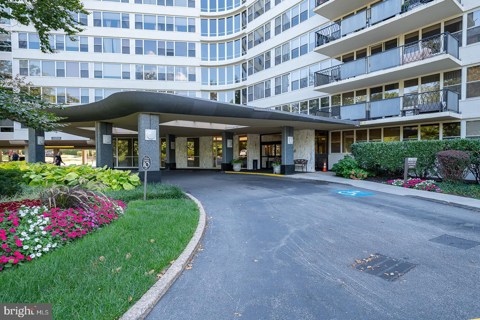 SUTTON TERRACE - Residential