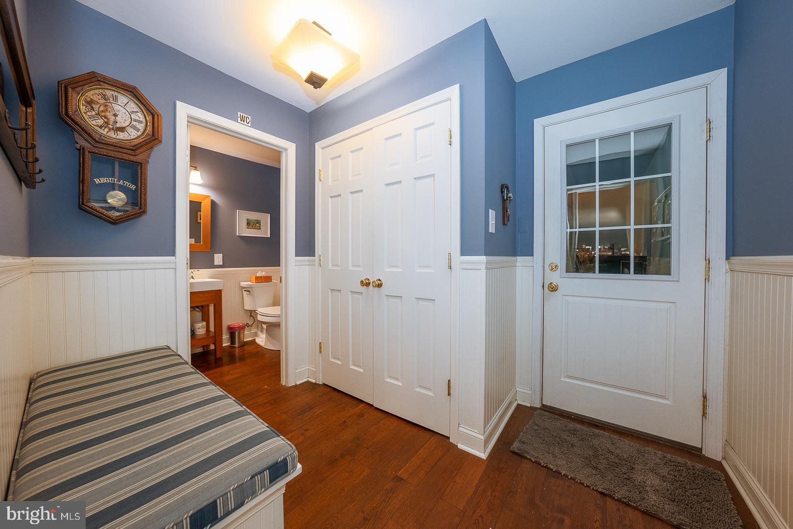 HUNT COUNTRY - Residential