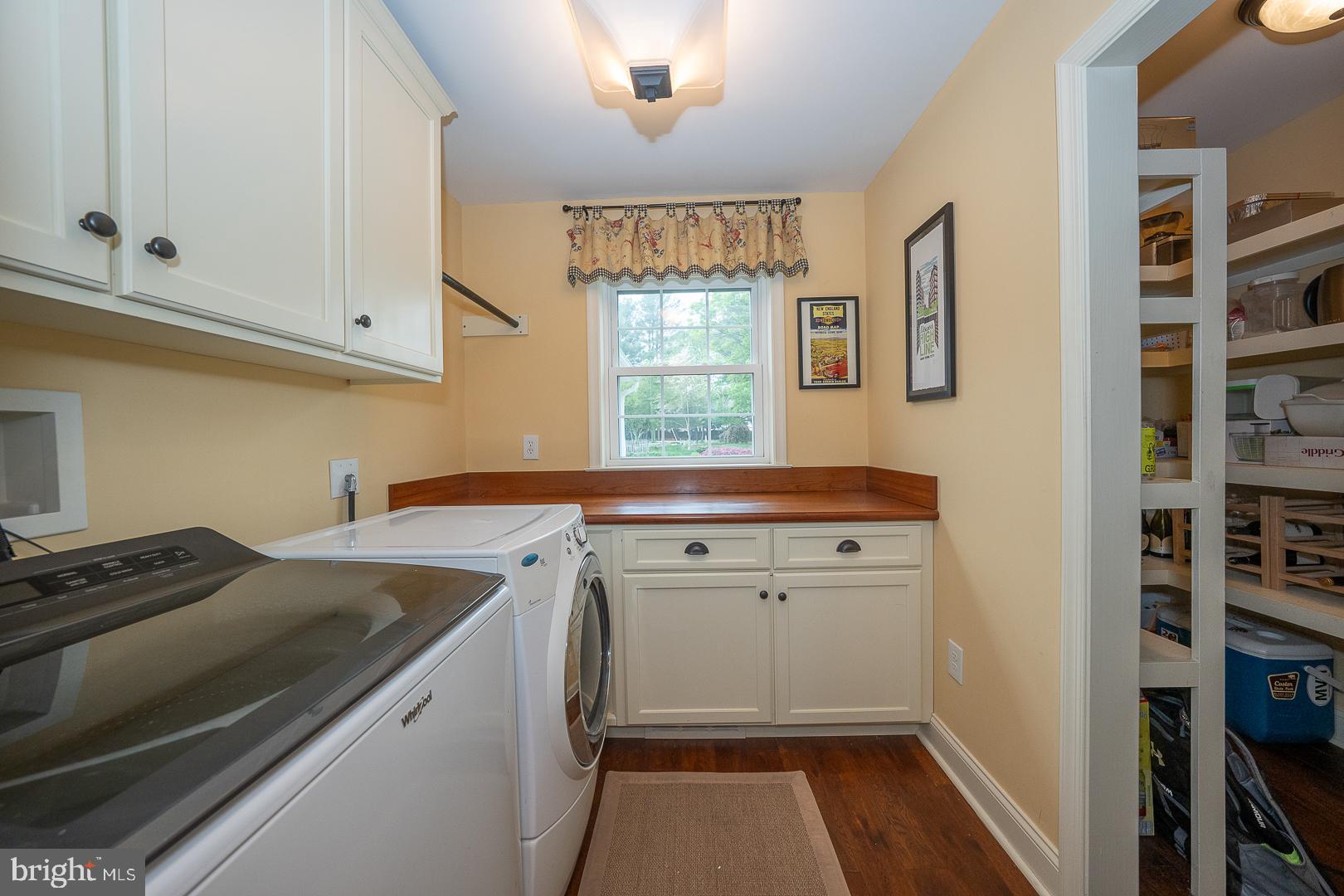 HUNT COUNTRY - Residential