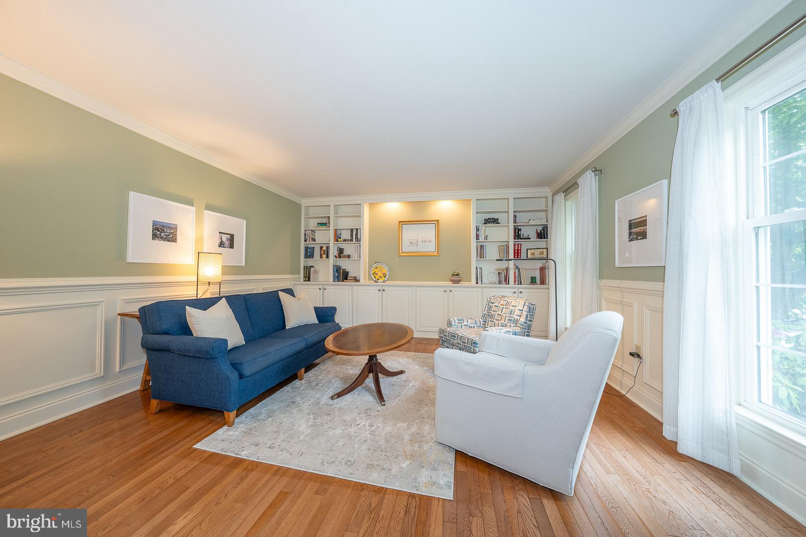 HUNT COUNTRY - Residential