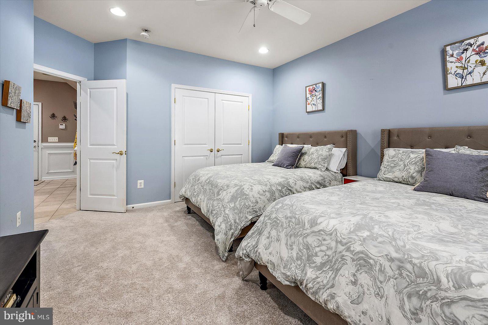 PENINSULA - Residential