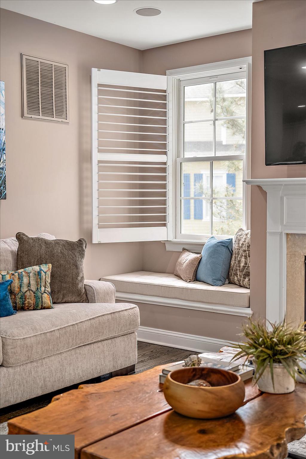 PENINSULA - Residential