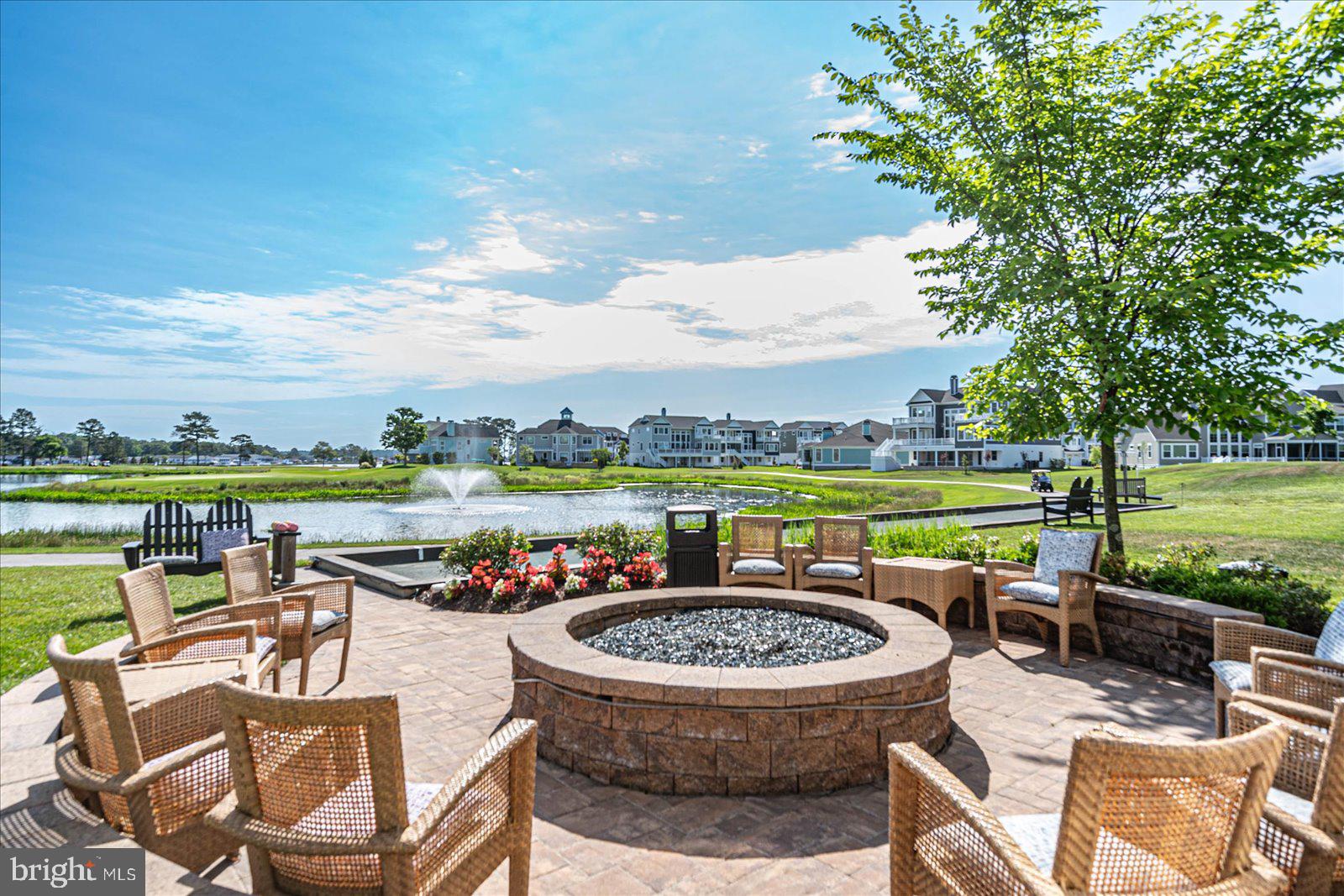 PENINSULA - Residential